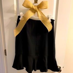 Ann Taylor skirt with flirty ruffle bottom.